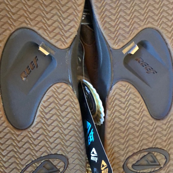 Reef Sandals - Picture 4 of 5